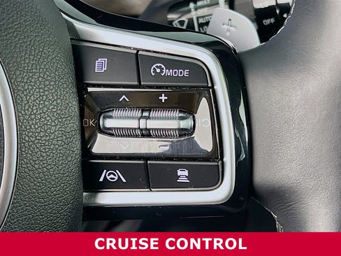 Used 2023 Kia Sorento SX Prestige image 16