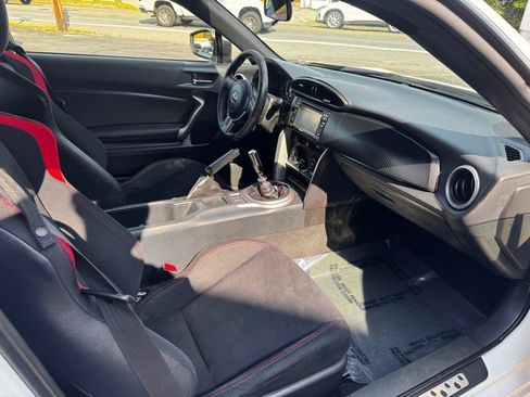 Used 2014 Scion FR-S RWD image 12