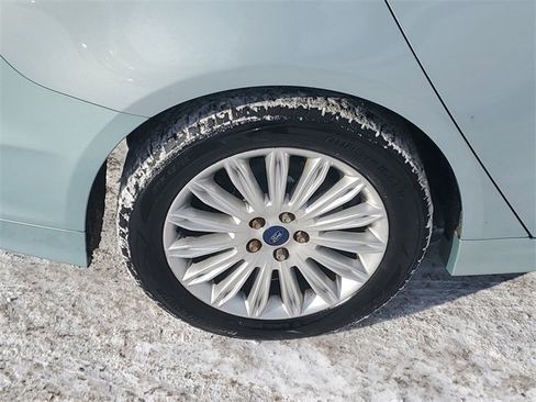 Used 2013 Ford Fusion SE image 5