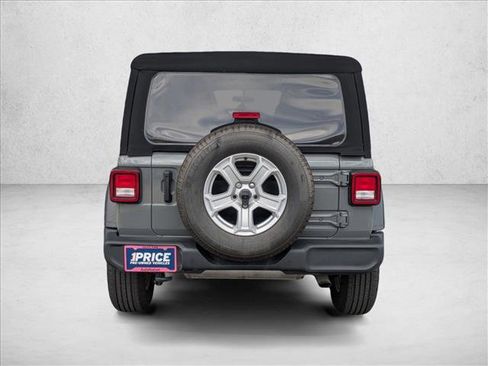Used 2021 Jeep Wrangler Unlimited Sport image 7