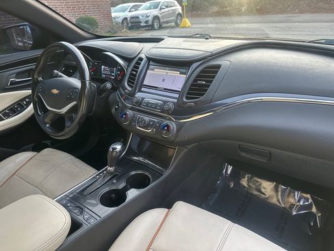 Used 2019 Chevrolet Impala Premier image 17