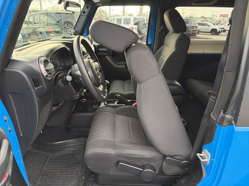 Used 2012 Jeep Wrangler Sport image 28
