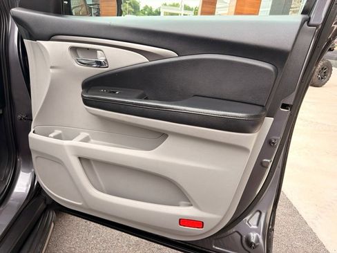 Used 2018 Honda Pilot EX-L image 14