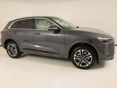 Certified 2025 Audi Q5 Premium w/ Premium Plus AWD/4WD image 6