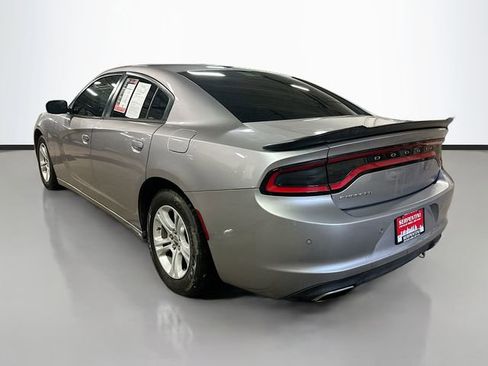 Used 2016 Dodge Charger SE w/ Popular Equipment Group image 8