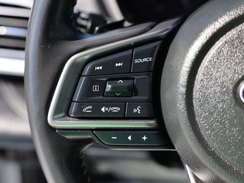 Used 2025 Subaru Outback Touring AWD/4WD image 21
