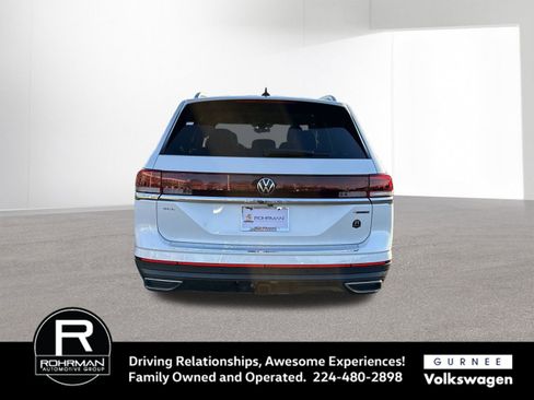 New 2026 Volkswagen Atlas SEL AWD/4WD image 8