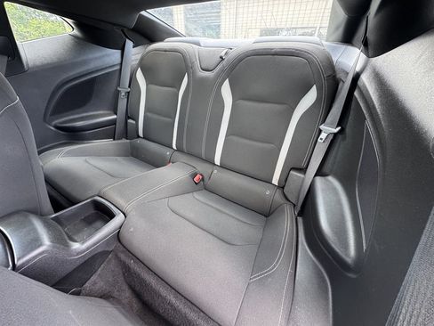 Used 2020 Chevrolet Camaro LT RWD image 12