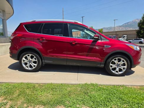 Used 2016 Ford Escape Titanium AWD/4WD image 4