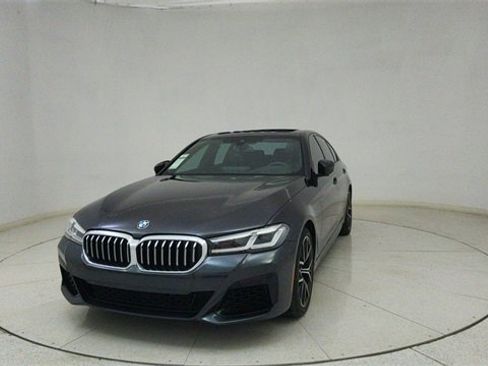 Used 2022 BMW 540i xDrive w/ Executive Package image 70