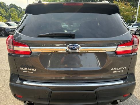 Used 2020 Subaru Ascent Limited w/ Technology Package AWD/4WD image 18
