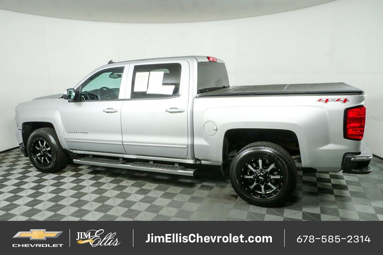 Used 2017 Chevrolet Silverado 1500 LT w/ All Star Edition AWD/4WD image 25
