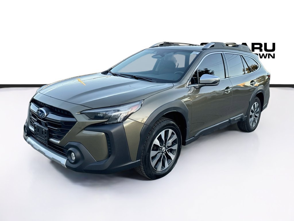 Used 2024 Subaru Outback Touring w/ Tech Package 2 AWD/4WD image 3