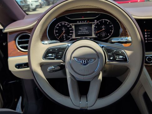Used 2024 Bentley Continental GT V8 AWD/4WD image 9