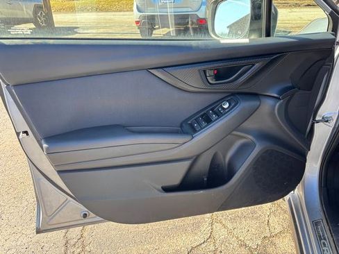 Used 2023 Subaru Crosstrek 2.0i Premium image 10