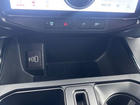 New 2025 Ford F150 Lightning Flash image 66