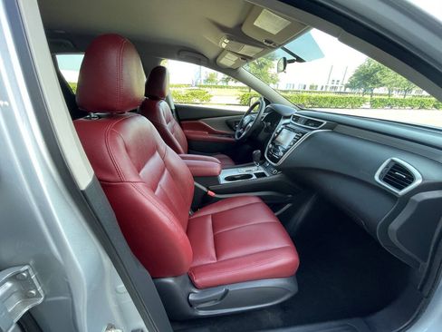Used 2018 Nissan Murano S FWD image 24