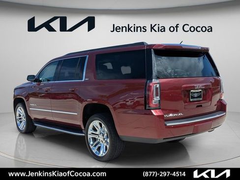 Used 2019 GMC Yukon XL SLT w/ Premium Edition RWD image 7