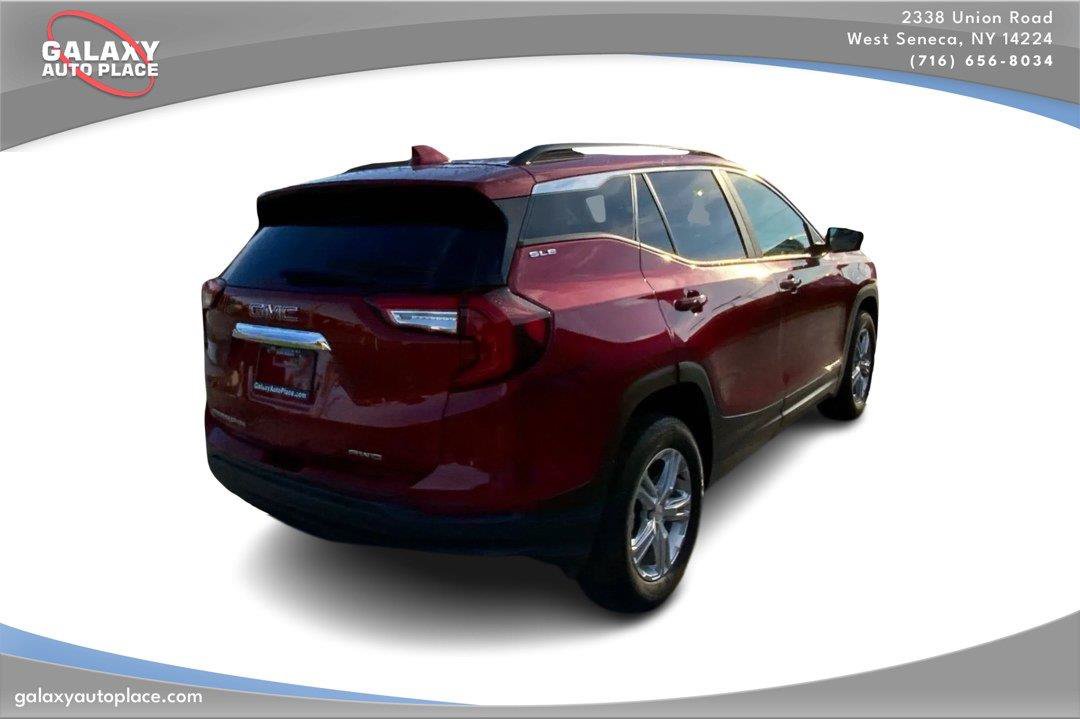 Used 2023 GMC Terrain SLE w/ Driver Convenience Package AWD/4WD image 5