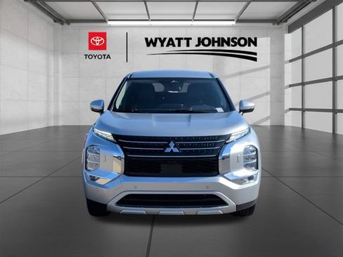 Used 2024 Mitsubishi Outlander SE AWD/4WD image 5