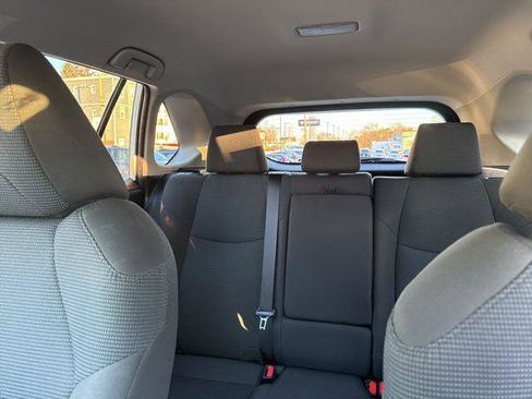 Certified 2022 Toyota RAV4 LE image 23