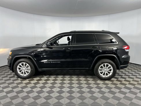 Certified 2021 Jeep Grand Cherokee Laredo X image 5