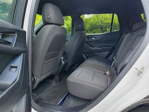 New 2026 Chevrolet Equinox LT w/ Safety and Technology Package FWD image 25