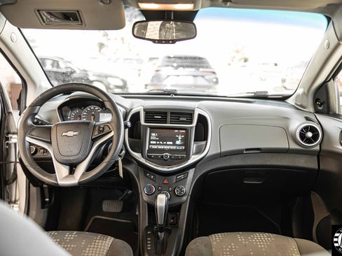 Used 2017 Chevrolet Sonic LS image 30