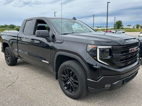 Used 2023 GMC Sierra 1500 Elevation AWD/4WD image 4