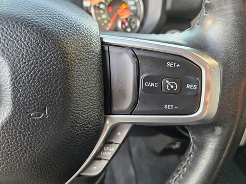 Used 2024 RAM 2500 Laramie AWD/4WD image 20
