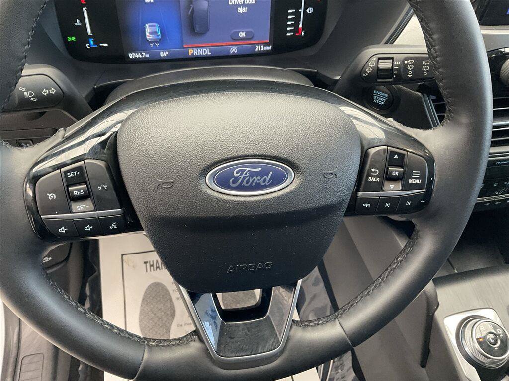 Used 2023 Ford Escape Active AWD/4WD image 24