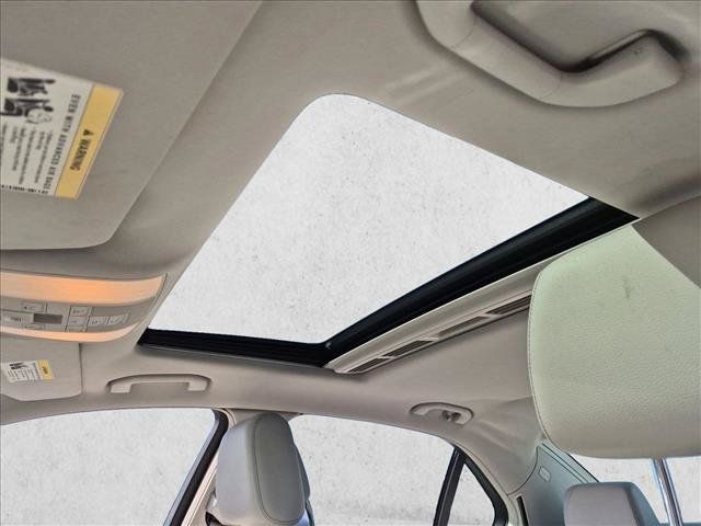 Used 2014 Mercedes-Benz E 350 Sedan image 13