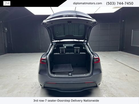 Used 2023 Tesla Model Y Long Range image 40
