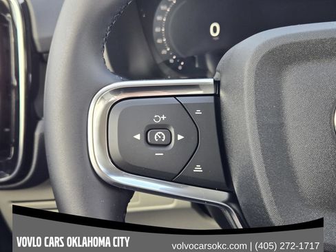 Used 2026 Volvo XC40 B5 Plus w/ Protection Package Premier AWD/4WD image 30