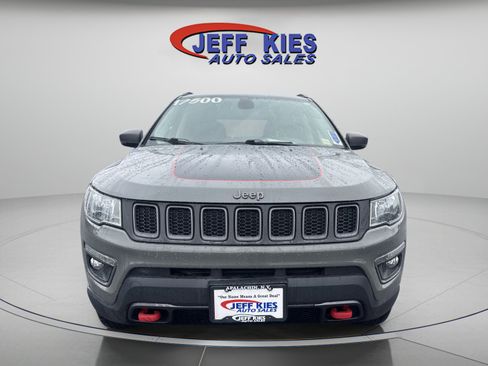 Used 2020 Jeep Compass Trailhawk image 2