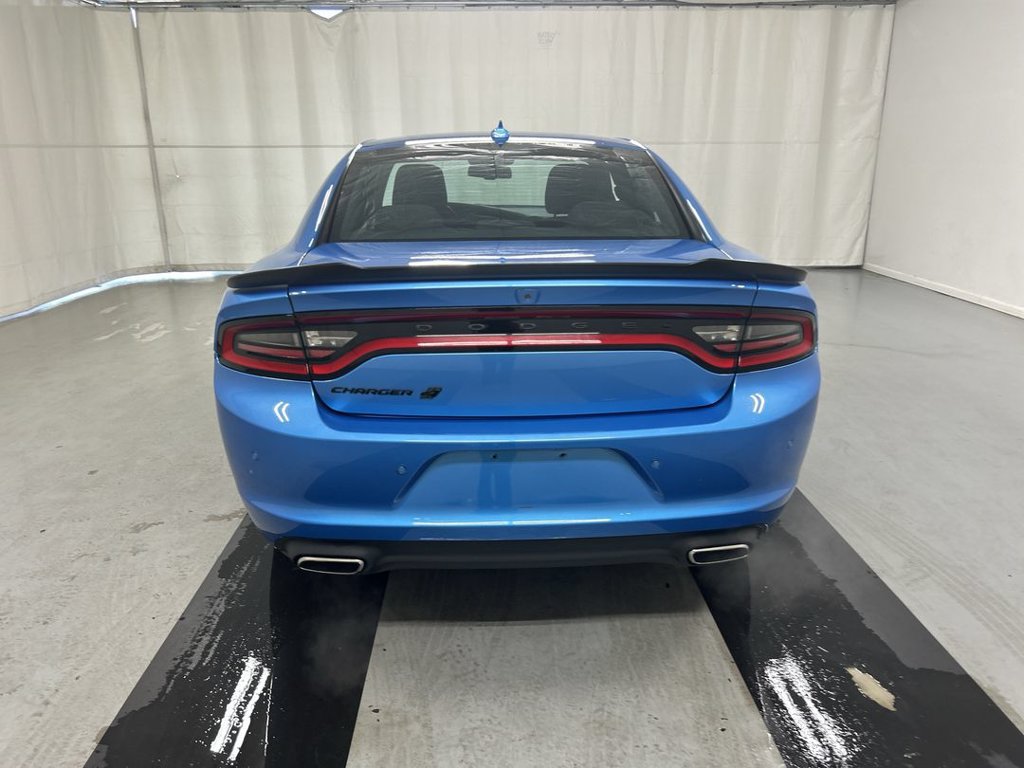 Used 2023 Dodge Charger SXT w/ Blacktop Package AWD/4WD image 20
