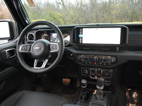 New 2026 Jeep Wrangler Sahara image 27