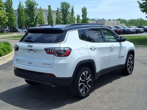 Used 2022 Jeep Compass Limited AWD/4WD image 4
