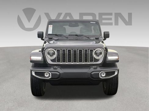 New 2026 Jeep Wrangler Unlimited Sahara AWD/4WD image 27