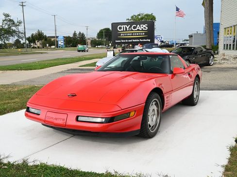 Used 1994 Chevrolet Corvette Base image 1