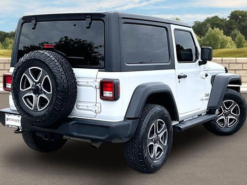 Used 2020 Jeep Wrangler Sport AWD/4WD image 12