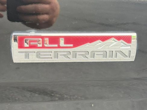 Used 2015 GMC Canyon SLE w/ All-Terrain Package AWD/4WD image 14