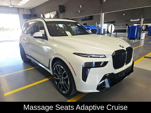 Used 2024 BMW X7 xDrive40i w/ Executive Package image 1