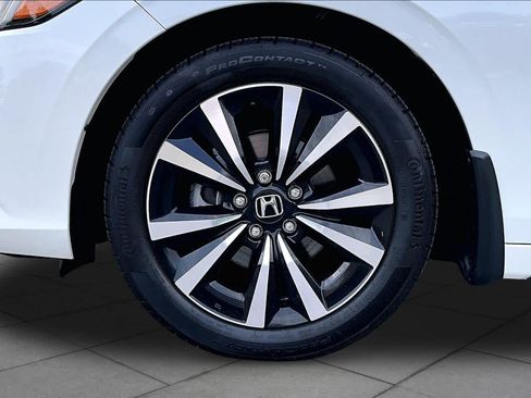 Used 2024 Honda Civic EX-L image 10