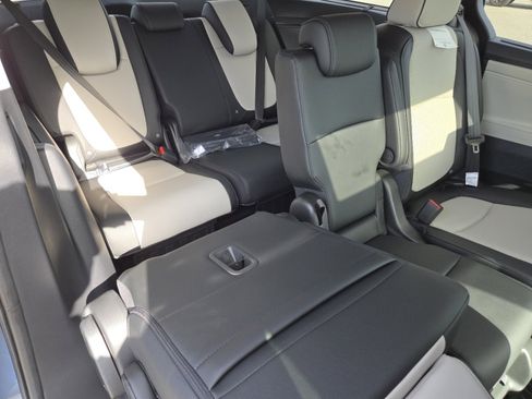 New 2026 Honda Odyssey Elite image 23