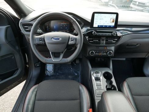 Used 2025 Ford Escape ST-Line AWD/4WD image 21