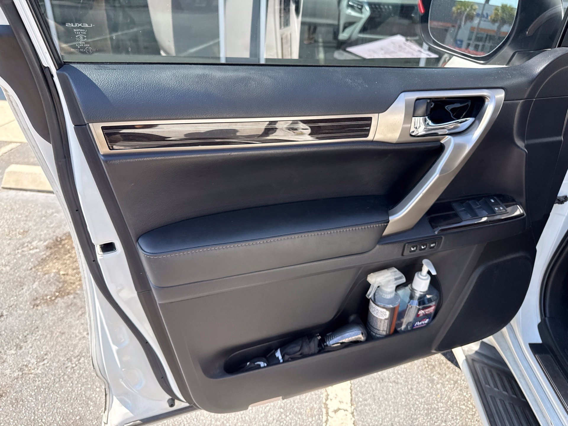 Used 2021 Lexus GX 460 Premium w/ Premium Package AWD/4WD image 15
