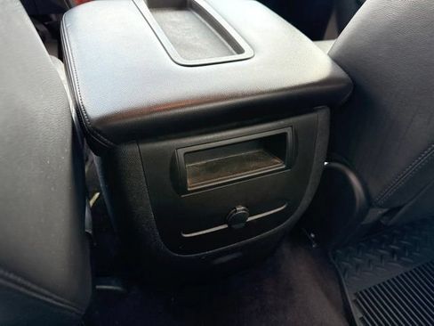 Used 2010 Chevrolet Silverado 1500 LTZ w/ Convenience Package AWD/4WD image 15