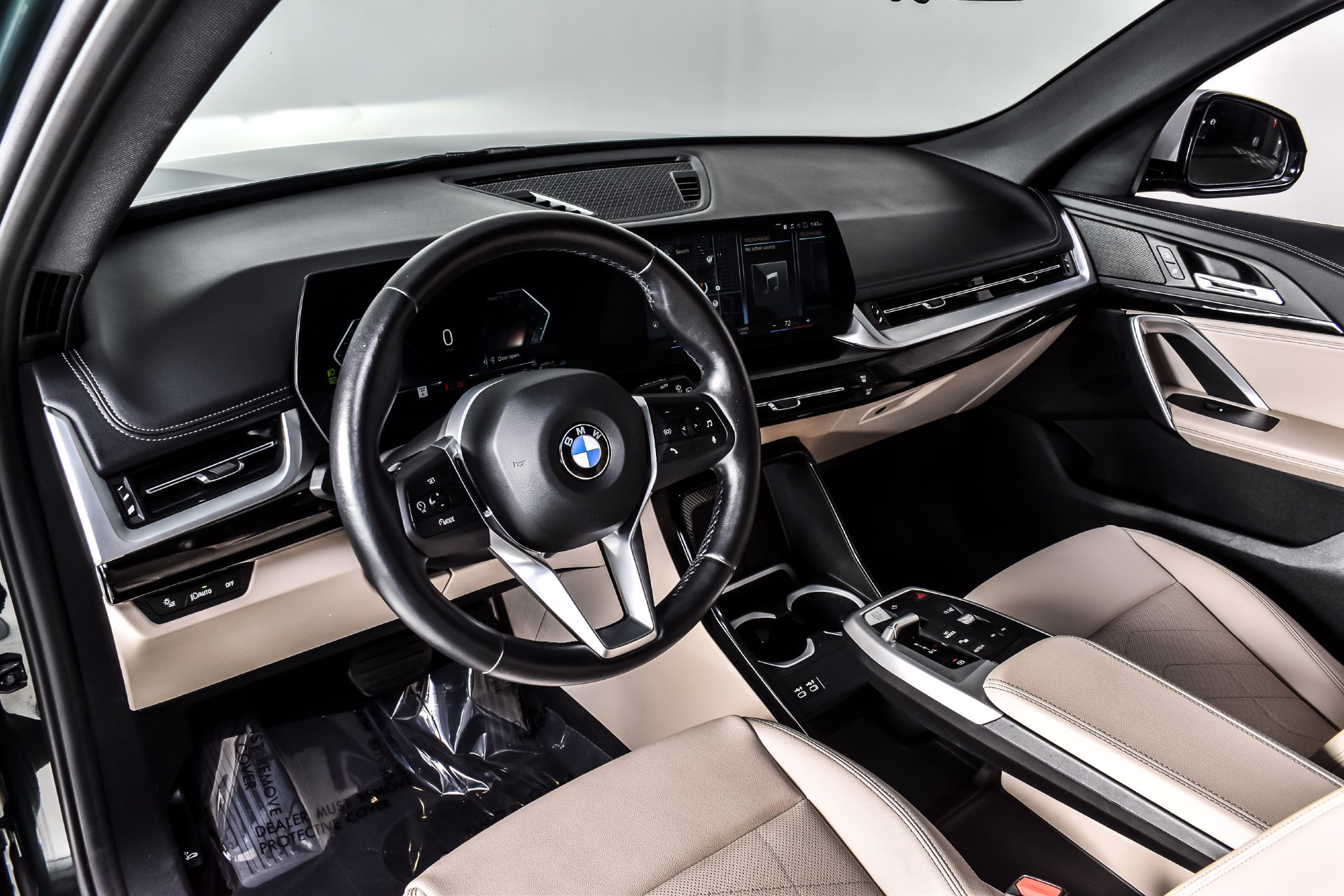 Used 2023 BMW X1 xDrive28i w/ Convenience Package AWD/4WD image 16