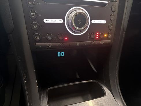 Used 2020 Ford Fusion Titanium image 22